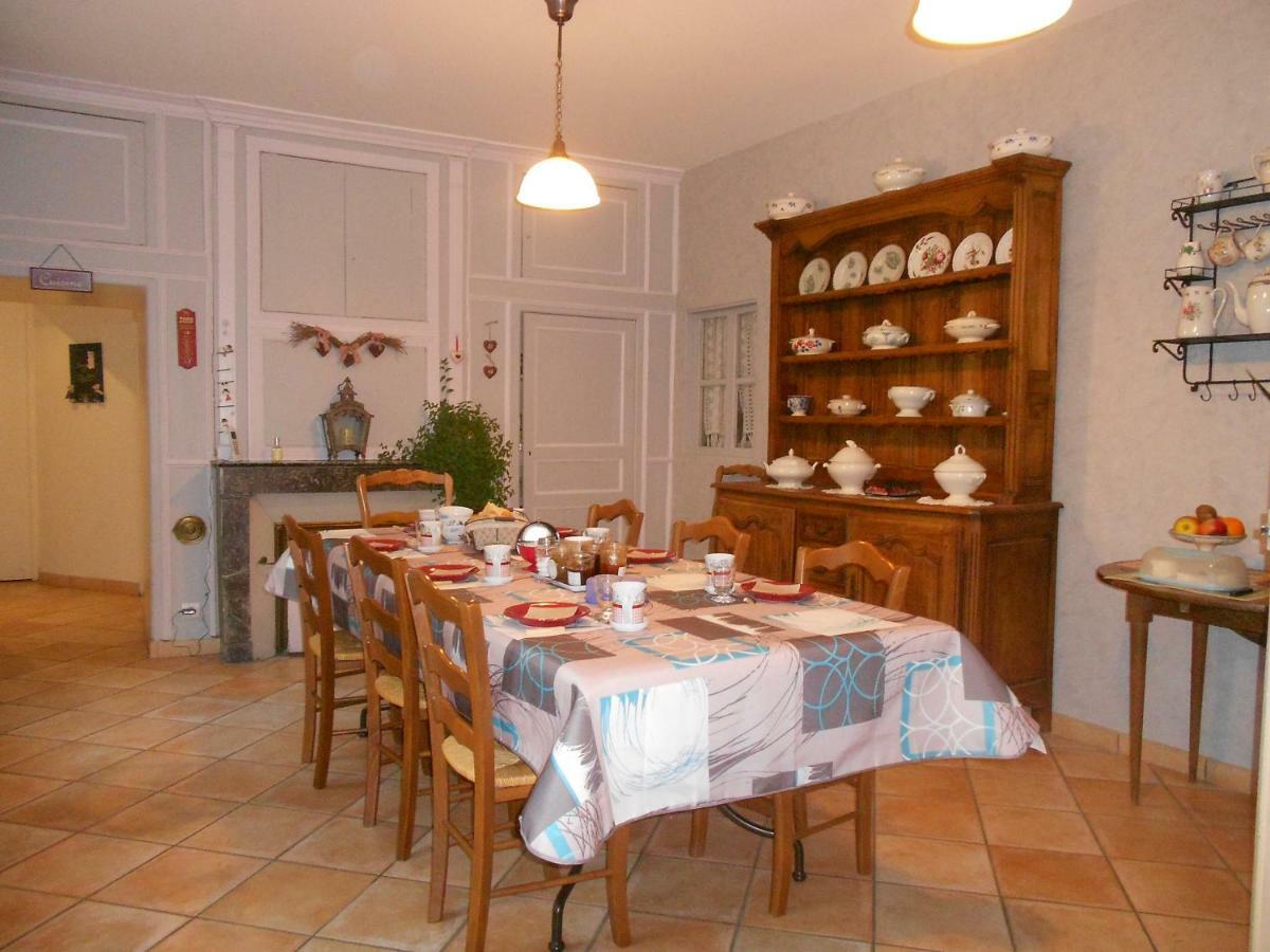 Ambiances Chambres D 'Hotes Baye  Bagian luar foto